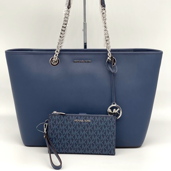 Michael Kors LG Shania Tote & Double Zip W… - Picture 2 of 16